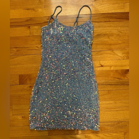 Lucy in the Sky XS bodycon spaghetti strap baby blue sequin mini dress - Picture 2 of 7